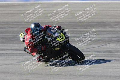 media/Mar-21-2025-CVMA Friday Practice (Fri) [[30cd4fe323]]/3-Racer 2/Session 2 (Bowl)/